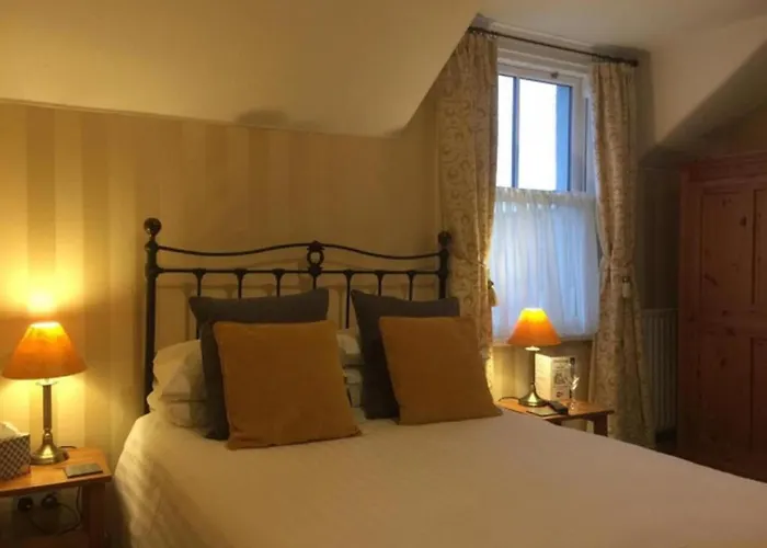 Glendale Guest House